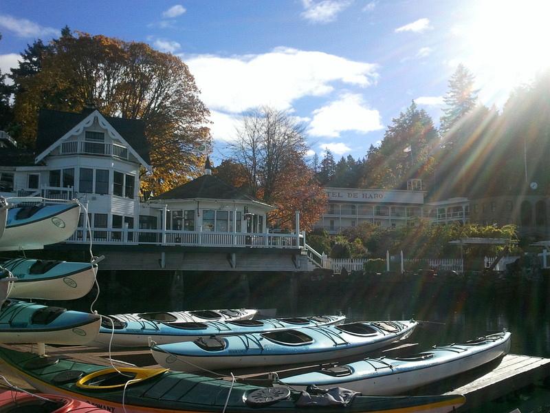 Kayaks_at_Roche