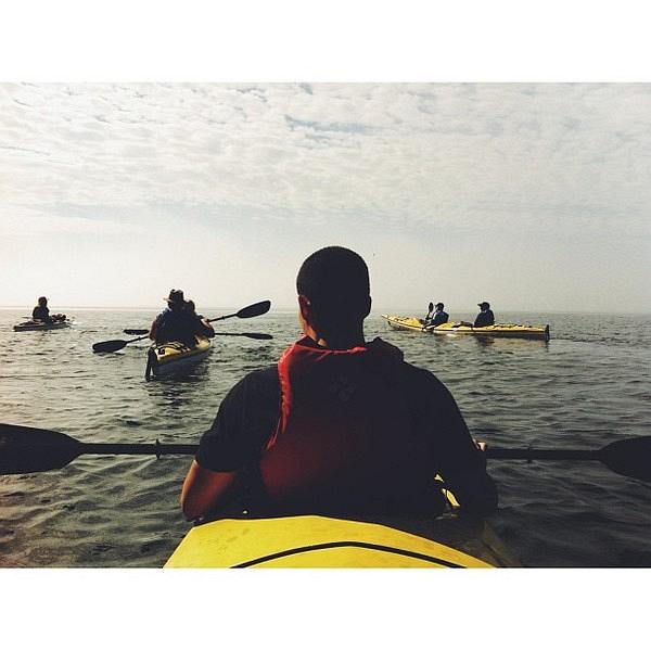 Kayaking_between_the_views_of_San_Juan_Island_to_our_left_andamp_Canad_to_our_right-
