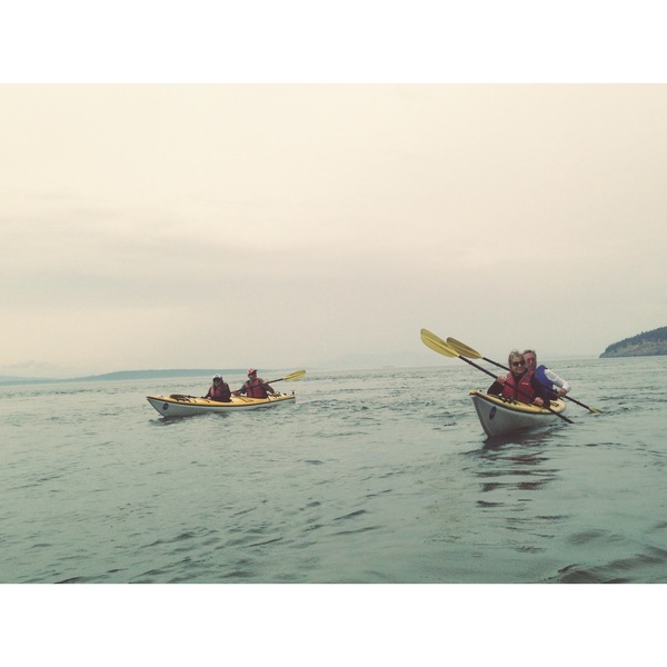 family_kayak_San_Juans_WA